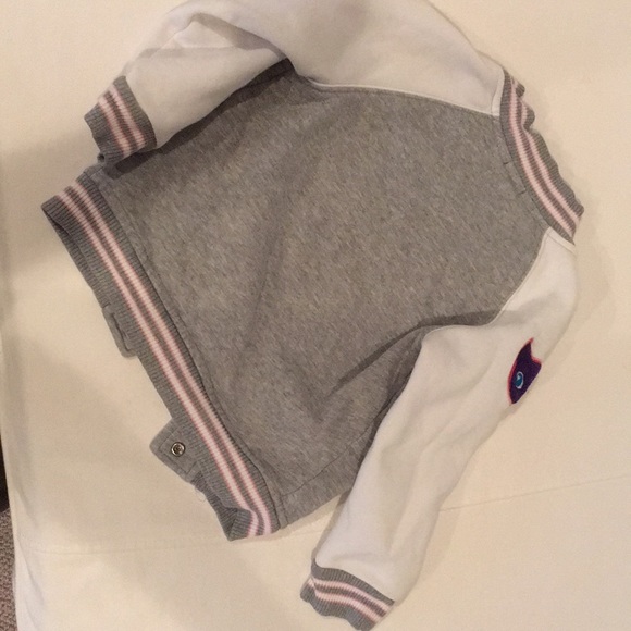 Adorable Baby Gap varsity jacket - Picture 4 of 5